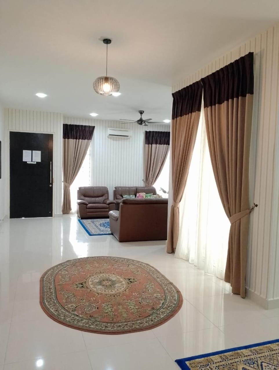 Juniper Homestay Putrajaya Presint 11 Zewnętrze zdjęcie